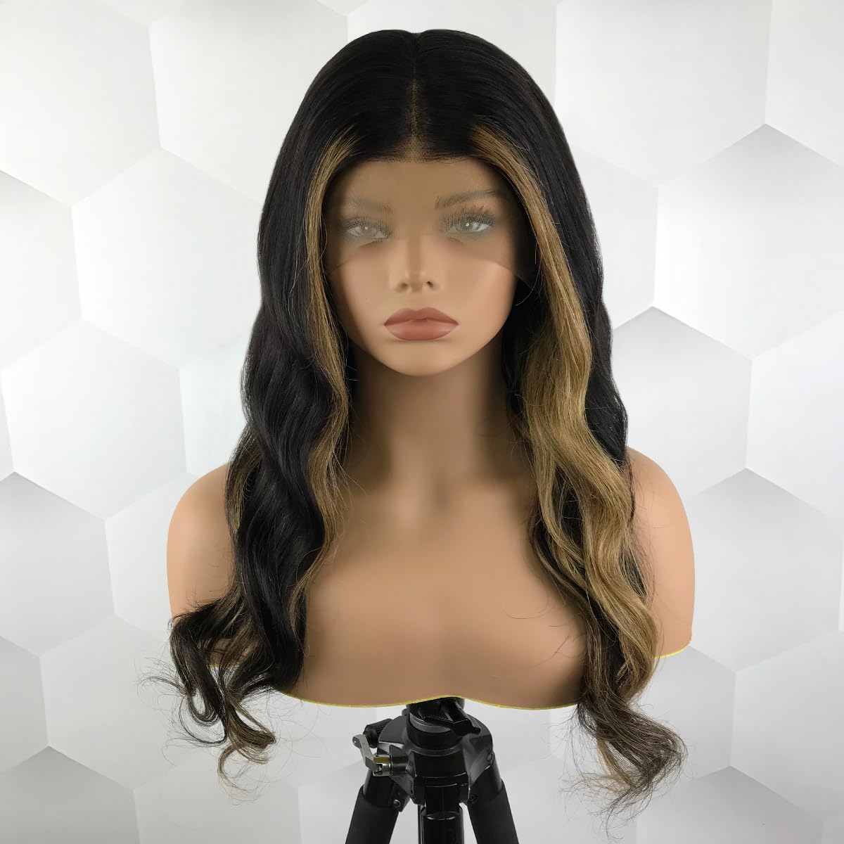 Real Full Lace Human Hair Wigs Straight Full Lace Wigs Preplucked Hairline Whole Lace Wig Free Part Natural Color Brazilian Human Hair Wigs for Black Women 150% Density 20inch